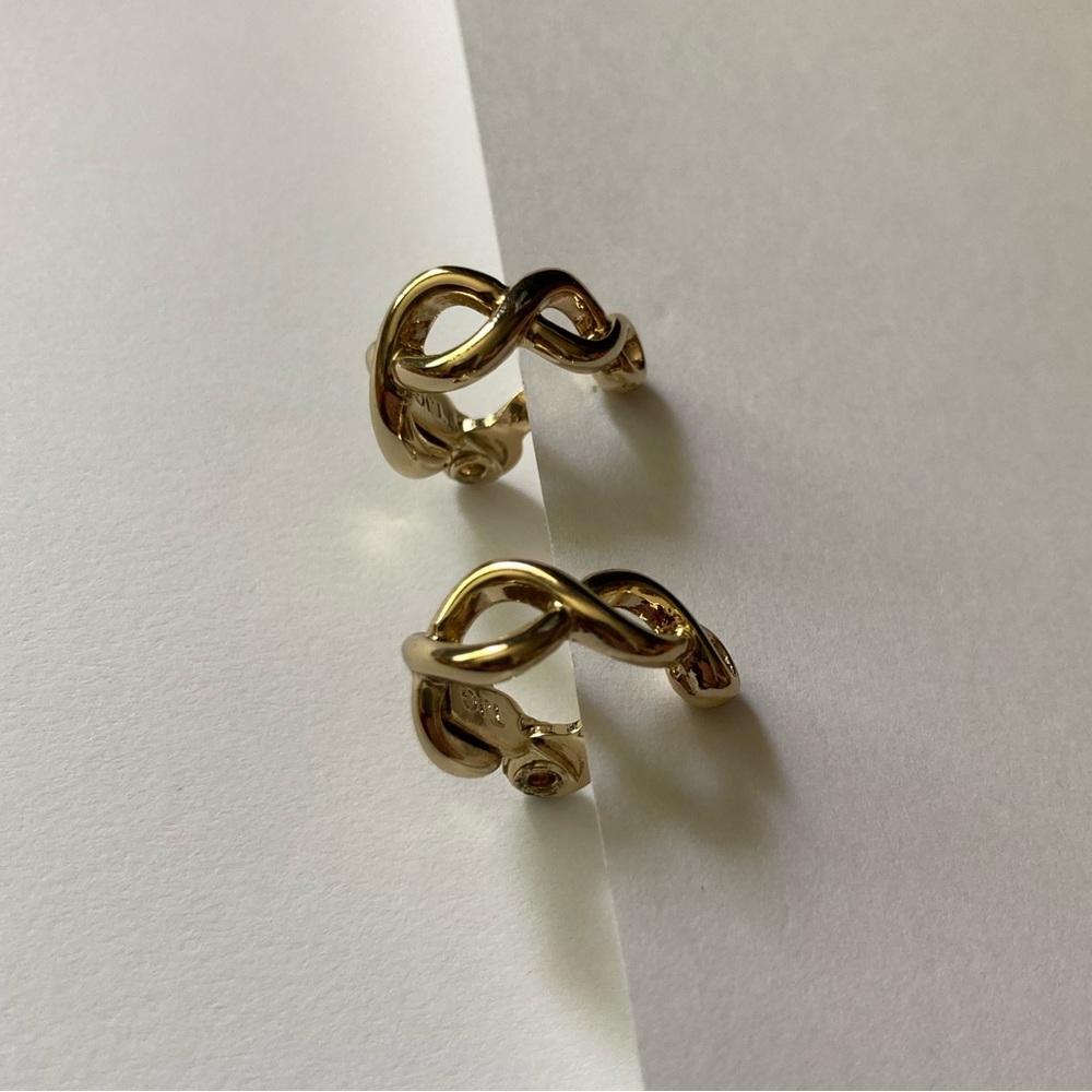 Gold Clip On Earrings Infinity Braid Excellent Condition Barely Worn